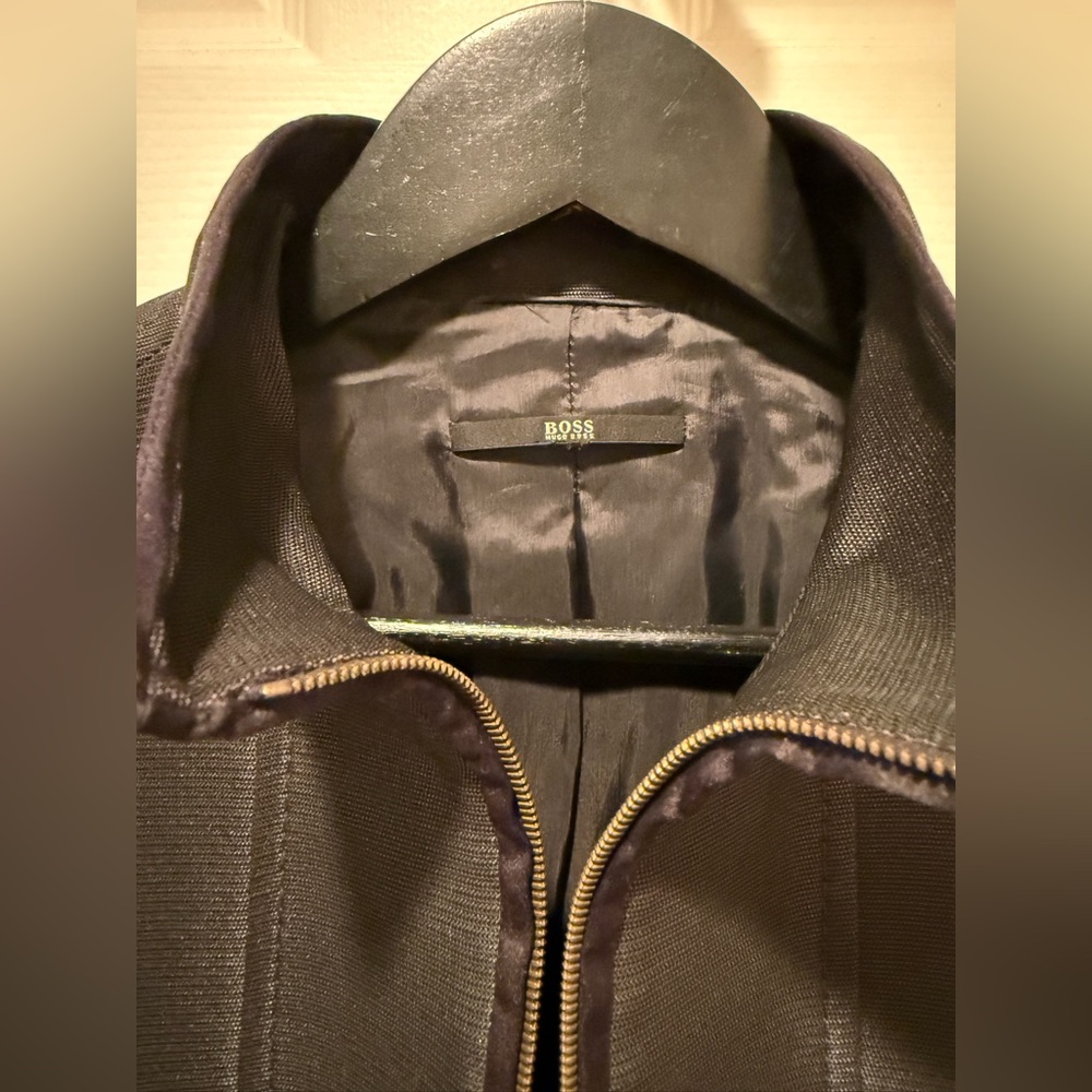 Hugo Boss Black Jewel Ladies Jacket – Size 10 – New without Tags / Never Worn
